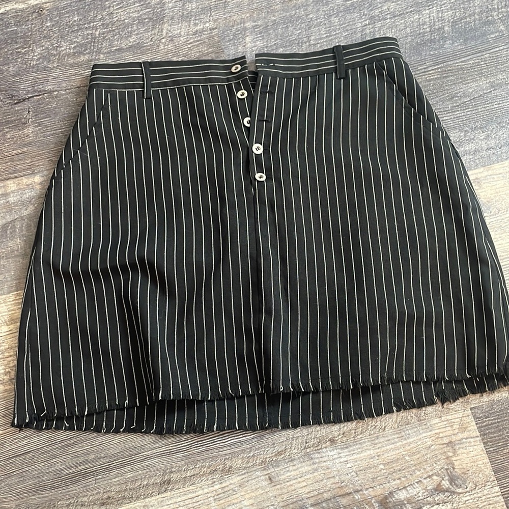 Black and white striped mini skirt! Size L